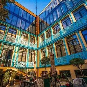 Makmani Boutique By Dnt Group Tbilisi